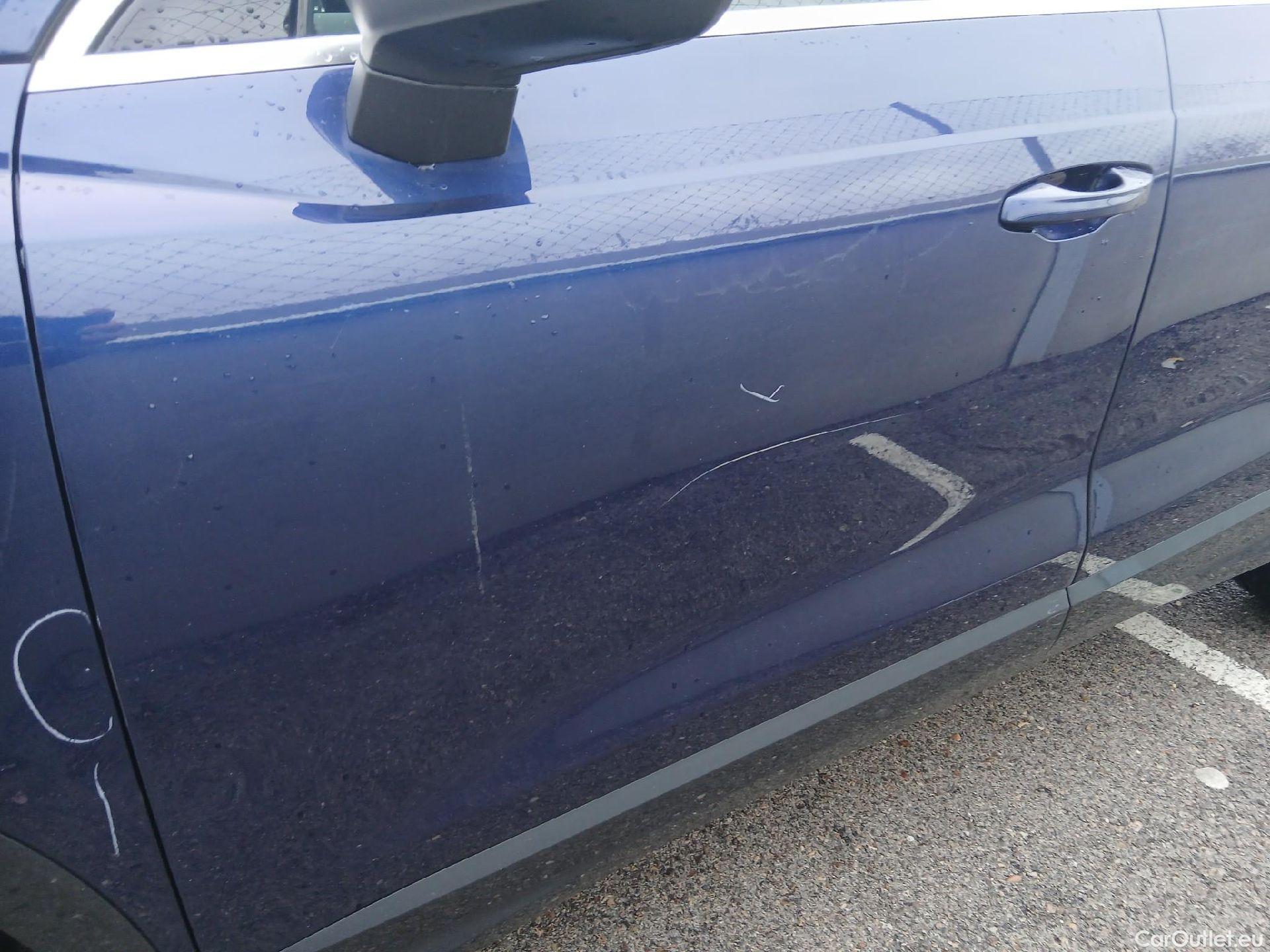  Audi  Q3 AUDI  / 2018 / 5P / todoterreno Advanced 35 TDI 110kW (150CV) #11