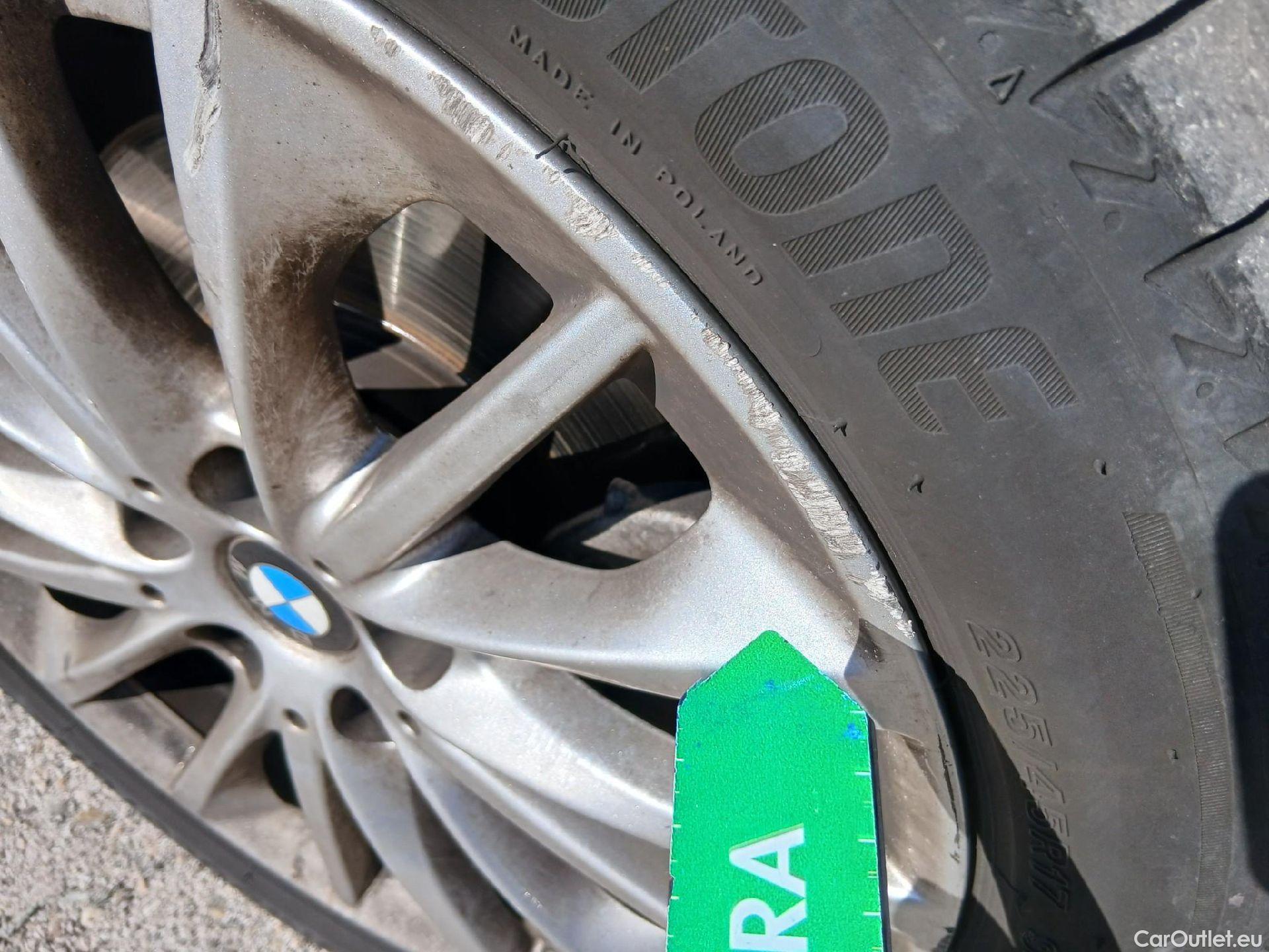  Bmw  Serie 1 BMW  / 2019 / 5P / berlina con portón 118i #63