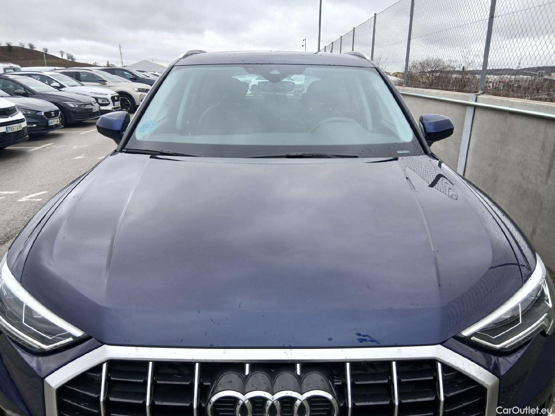  Audi  Q3 AUDI  / 2018 / 5P / todoterreno Advanced 35 TDI 110kW (150CV) #3