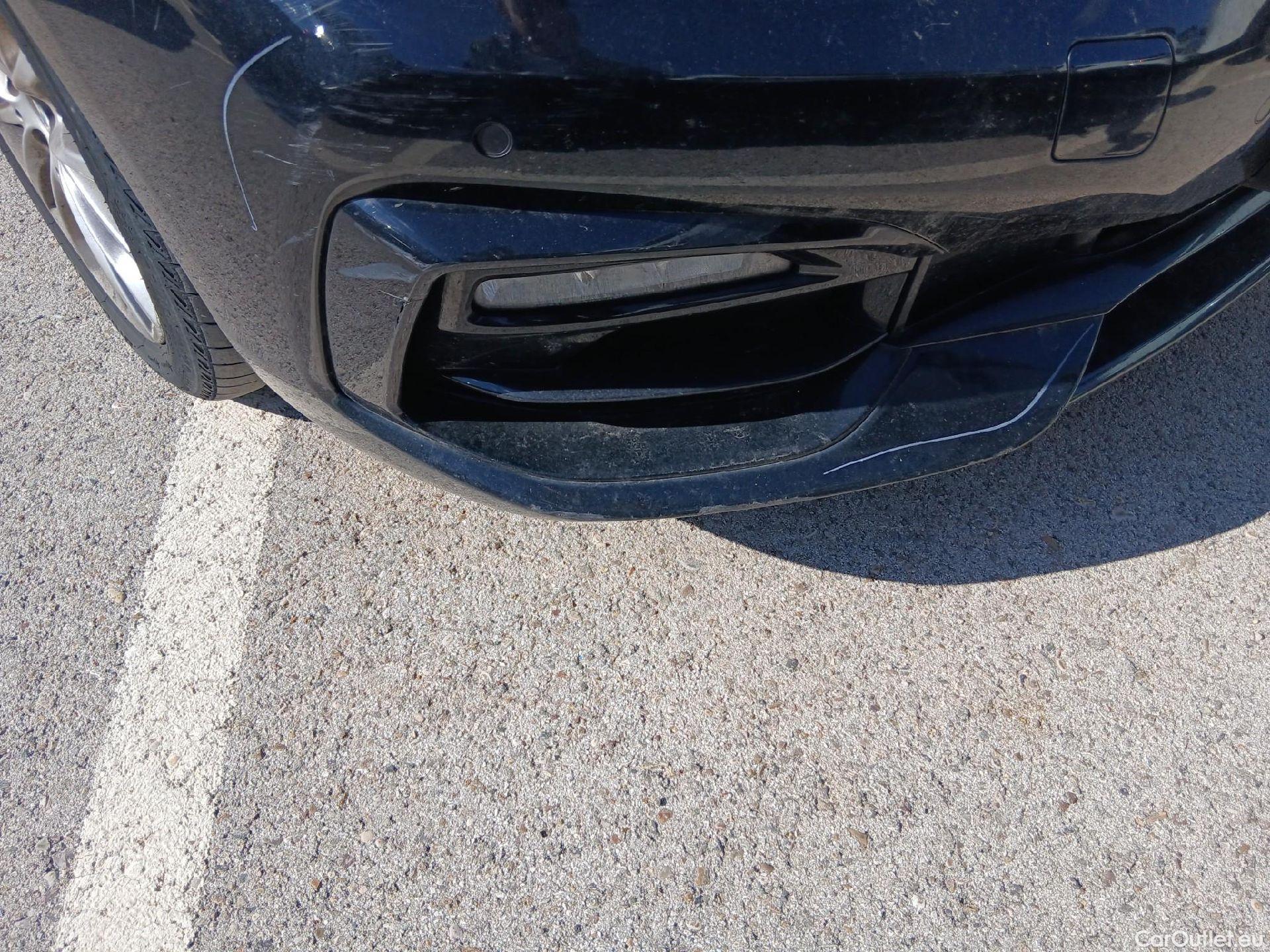  Bmw  Serie 1 BMW  / 2019 / 5P / berlina con portón 118i #9