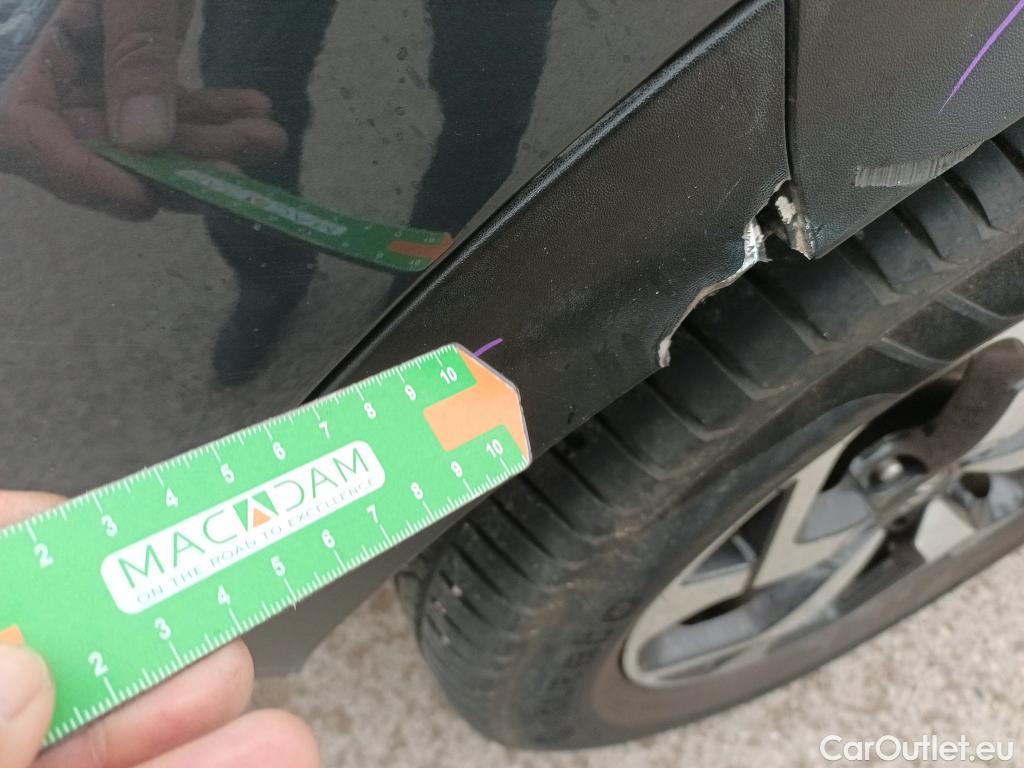  KIA  Sportage KIA  1.6MHEV Drive 100kW(136CV) 4x2(Crist Tintados) #2