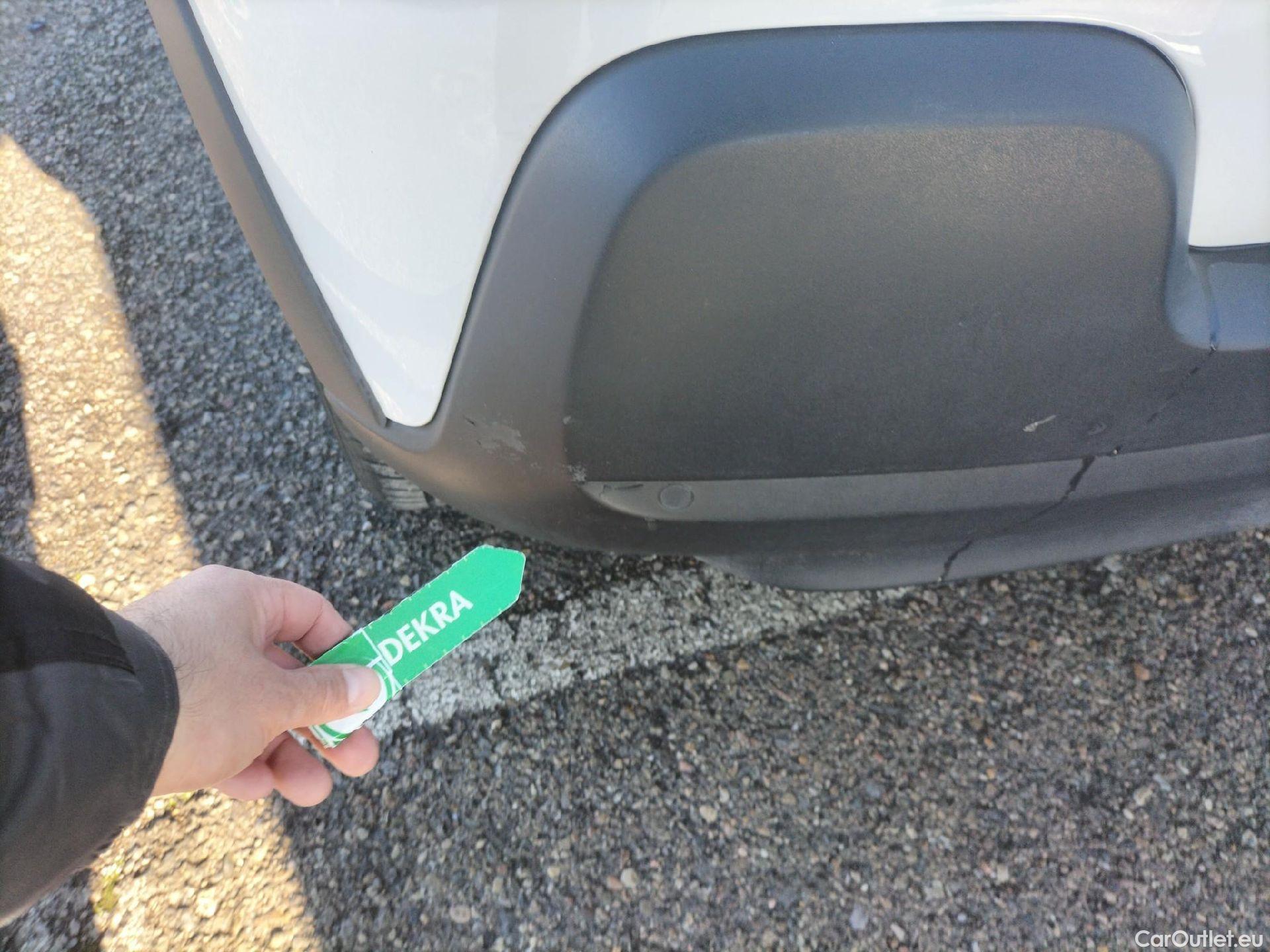  Citroen  C3 CITROEN  / 2020 / 5P / berlina con portón PureTech 60KW (83CV) Feel Pack #27