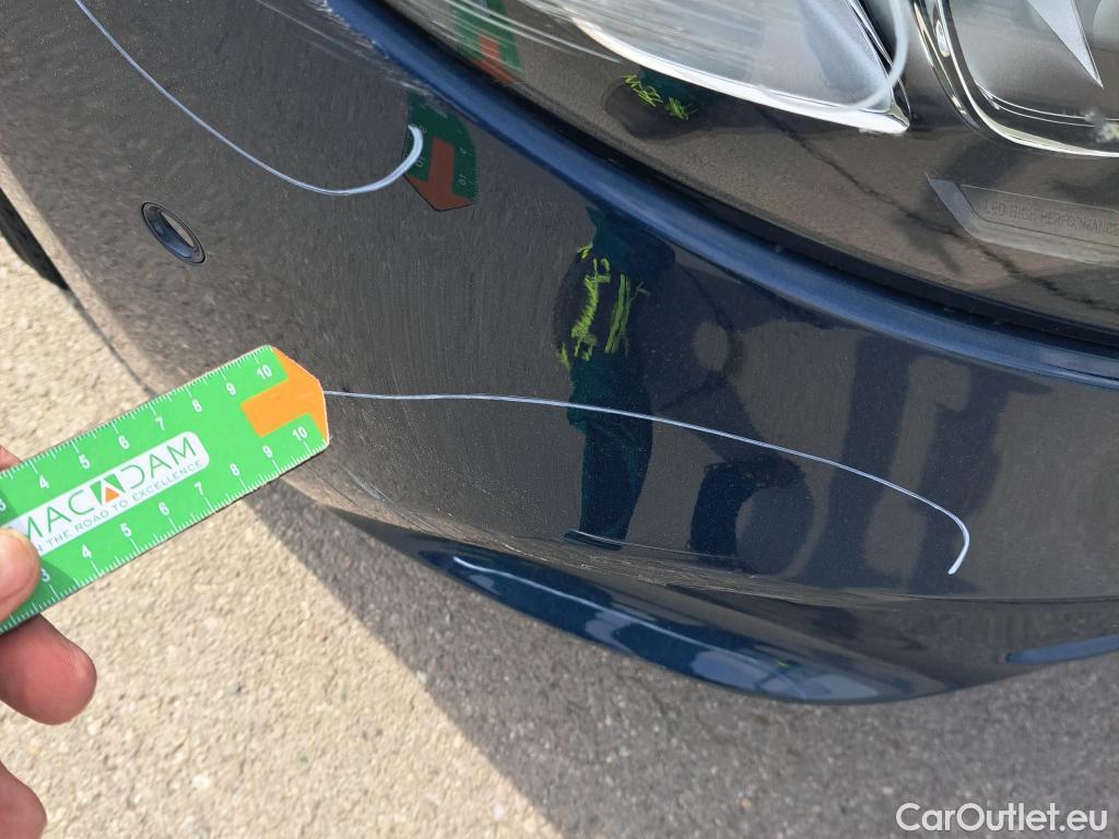  Mercedes  A-Klasse MERCEDES-BENZ Clase A / 2018 / 5P / berlina con portón A 180 d #13