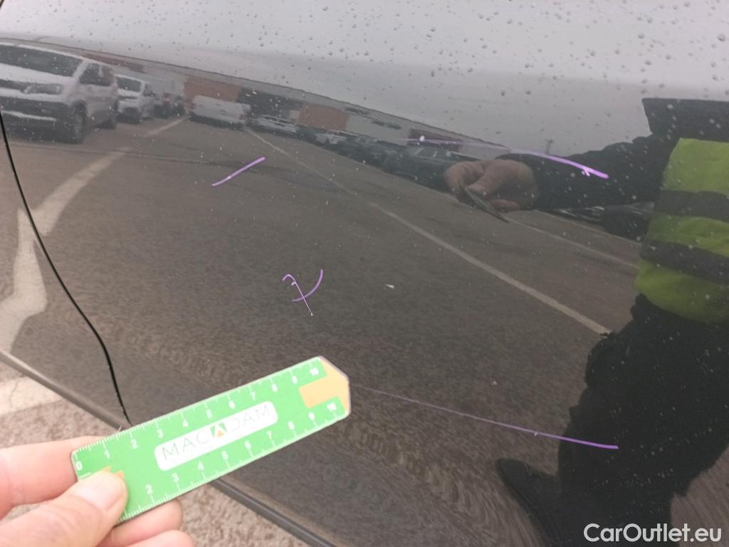  KIA  Sportage KIA  1.6MHEV Drive 100kW(136CV) 4x2(Crist Tintados) #10