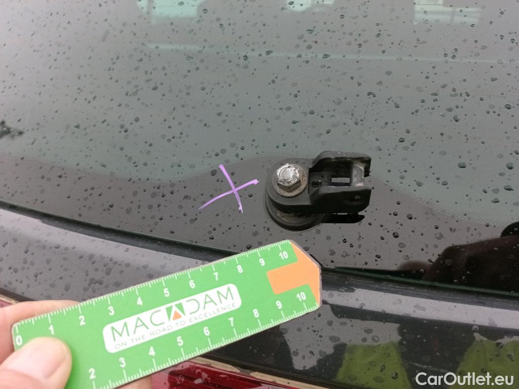  KIA  Sportage KIA  1.6MHEV Drive 100kW(136CV) 4x2(Crist Tintados) #22