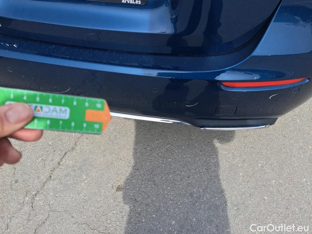  Mercedes  A-Klasse MERCEDES-BENZ Clase A / 2018 / 5P / berlina con portón A 180 d #6