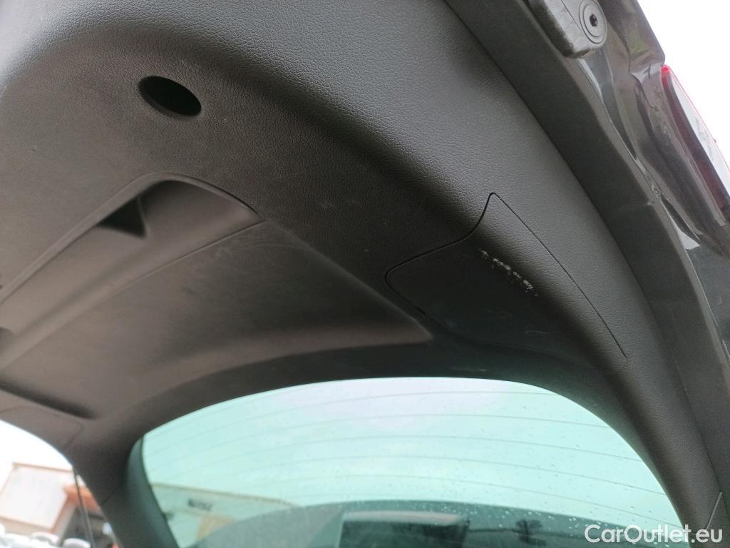  KIA  Sportage KIA  1.6MHEV Drive 100kW(136CV) 4x2(Crist Tintados) #15