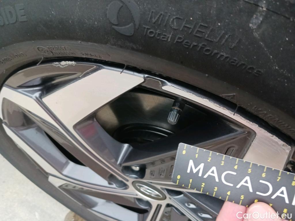  Hyundai  Tucson HYUNDAI  / 2020 / 5P / todoterreno 1.6 TGDI 169kW HEV Tecno Sky Auto #2