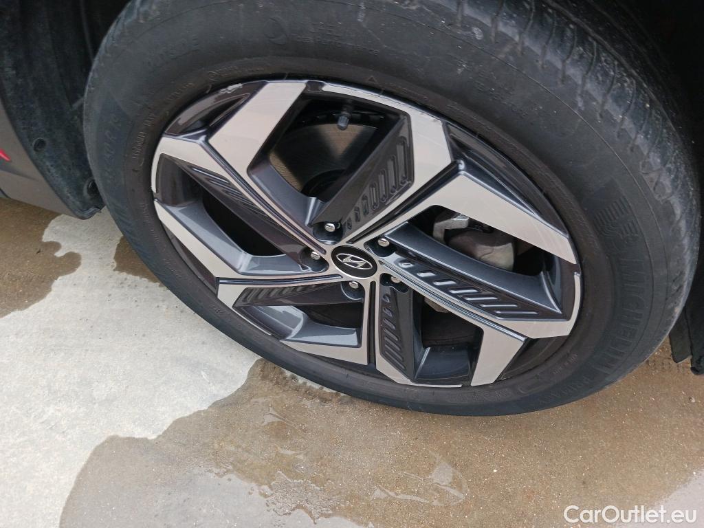  Hyundai  Tucson HYUNDAI  / 2020 / 5P / todoterreno 1.6 TGDI 169kW HEV Tecno Sky Auto #1