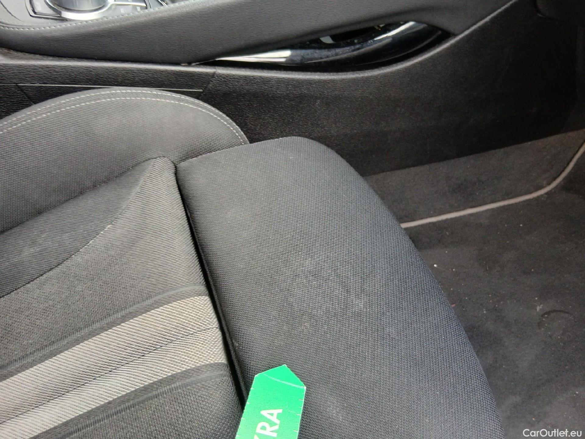  Bmw  X2 BMW  sDrive18i Impulse Steptronic Techo Solar #35