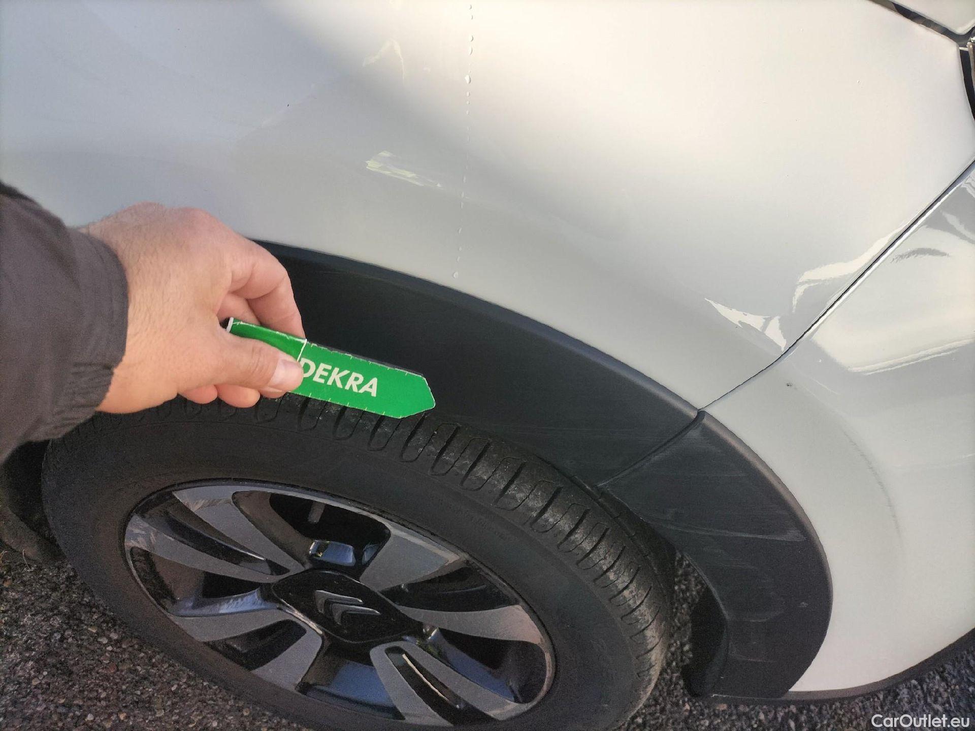  Citroen  C3 CITROEN  / 2020 / 5P / berlina con portón PureTech 60KW (83CV) Feel Pack #1