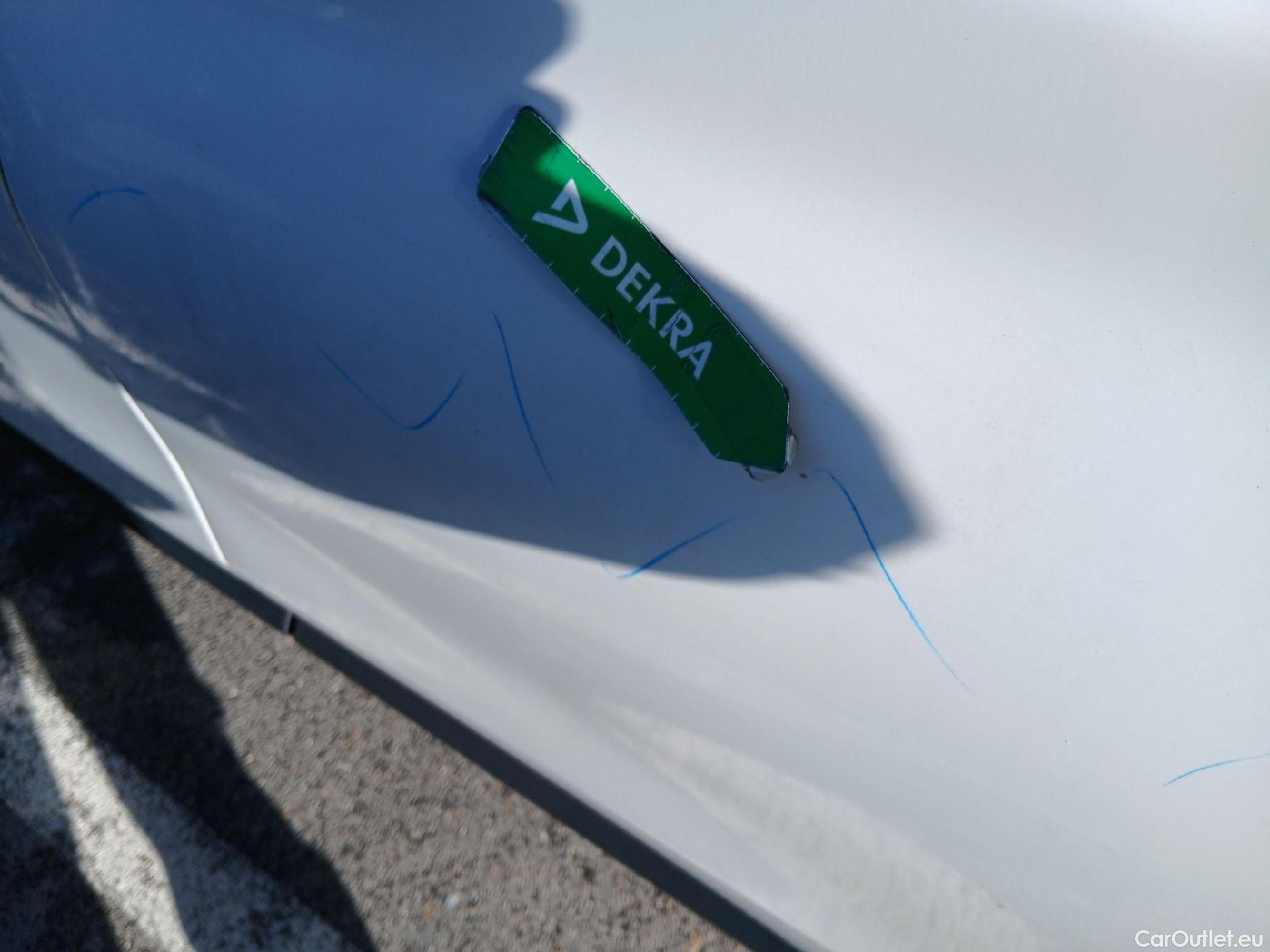  Bmw  X1 BMW  / 2019 / 5P / todoterreno sDrive18dA Business #16