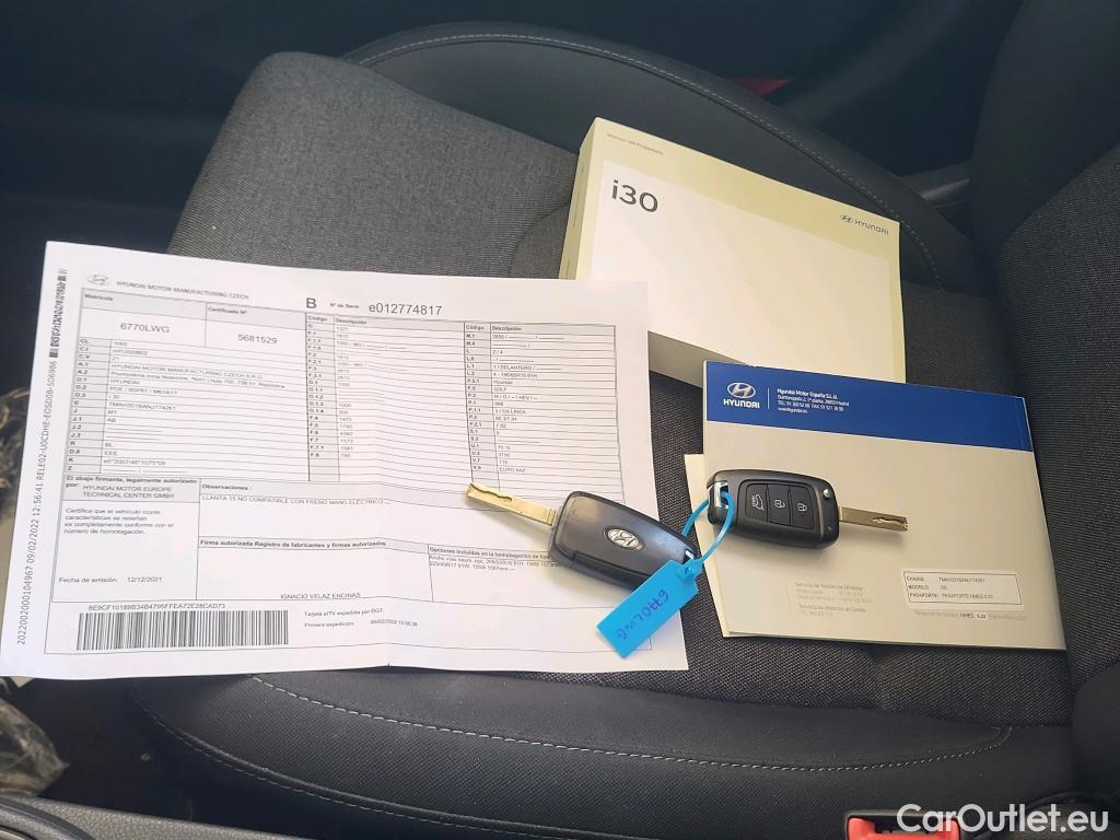  Hyundai  i30 HYUNDAI  / 2020 / 5P / berlina con portón 1.0 TGDI 48V Klass #6