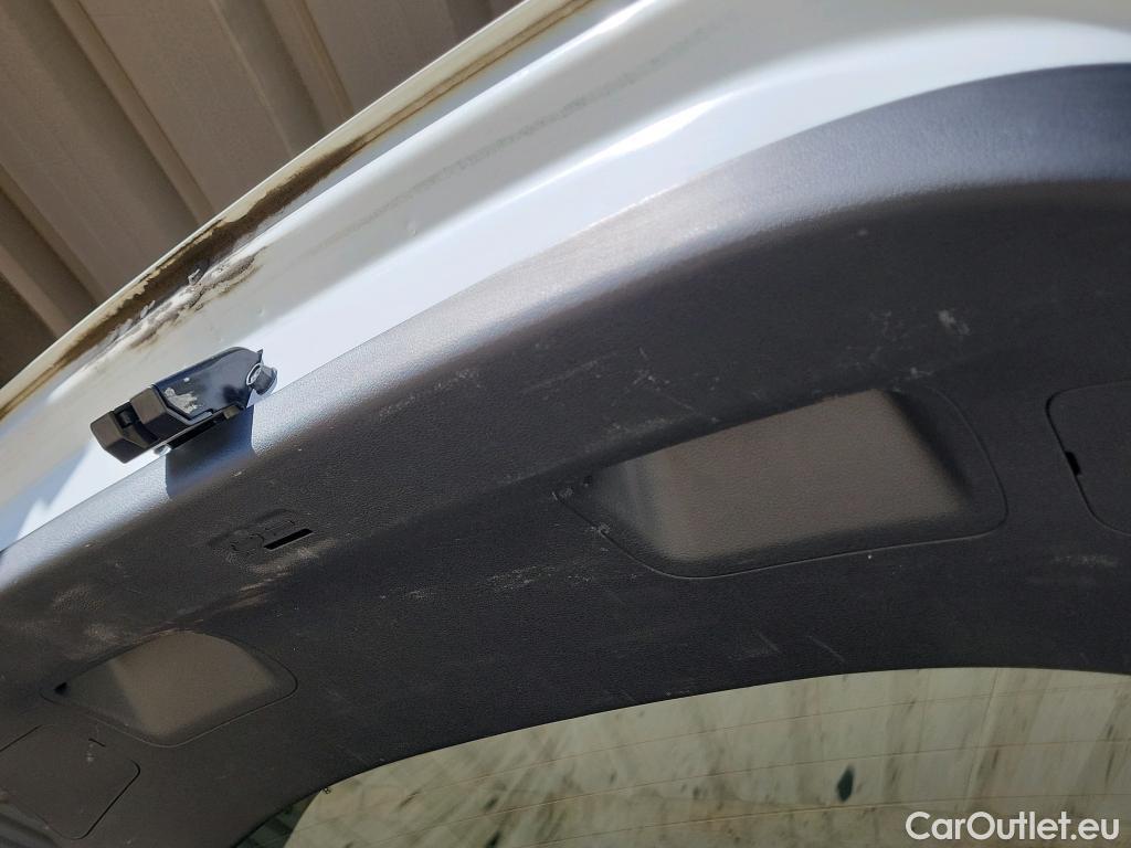  Hyundai  i30 HYUNDAI  / 2020 / 5P / berlina con portón 1.0 TGDI 48V Klass #3