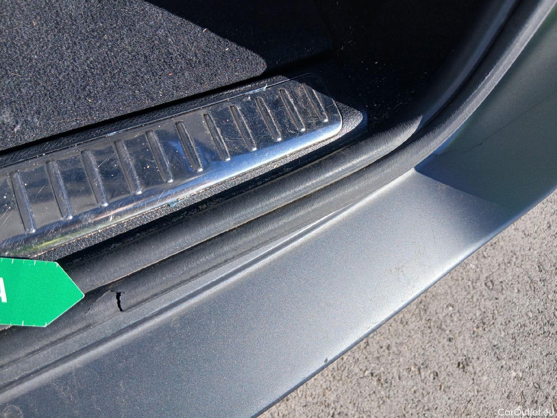  Mercedes  G-Klasee MERCEDES-BENZ Clase GLC / 2019 / 5P / todoterreno GLC 220 d 4MATIC #5