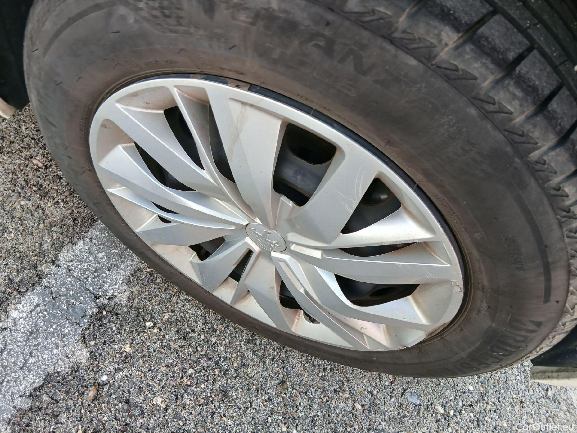  Peugeot  208  Active 1.5 HDi 100CV MT6 E6d #5