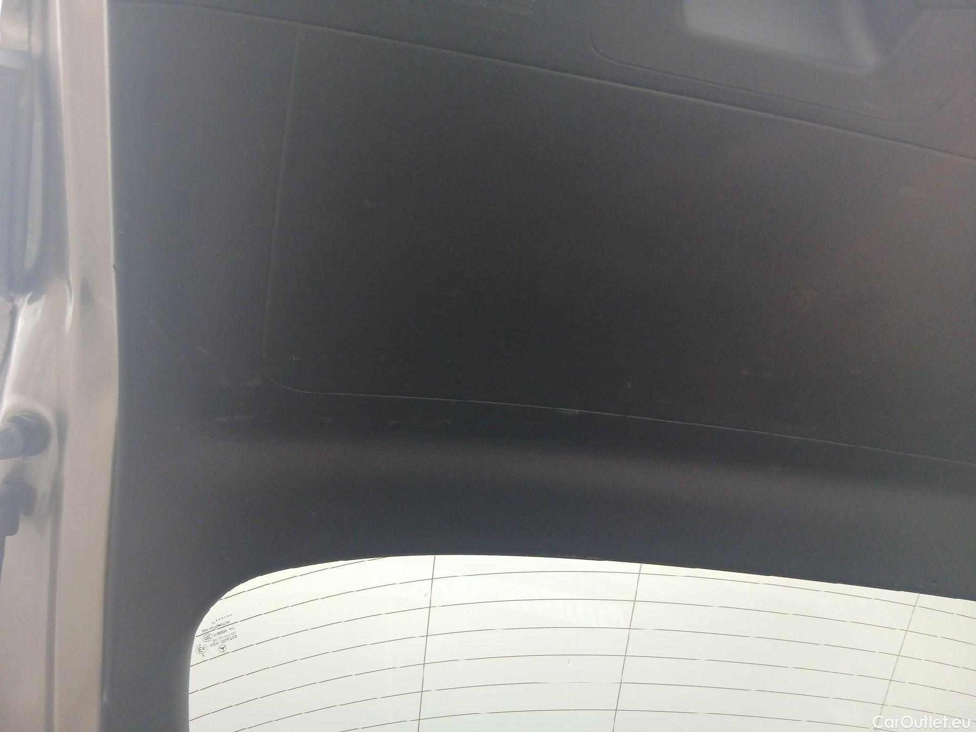  Mercedes  G-Klasee MERCEDES-BENZ Clase GLC / 2019 / 5P / todoterreno GLC 300 de 4MATIC #3