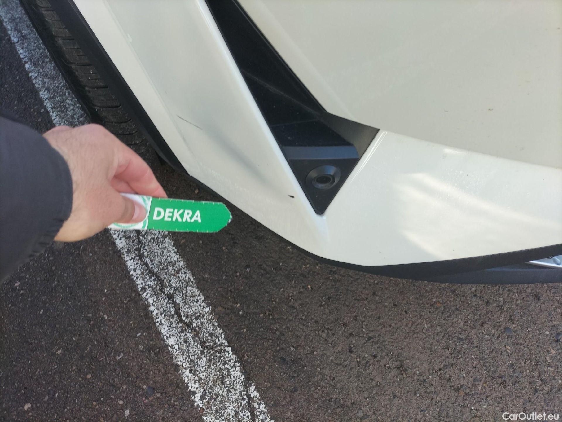  Nissan  Qashqai NISSAN  / 2021 / 5P / todoterreno DIG-T 116kW mHEV Xtronic Tekna (Skyline) #2