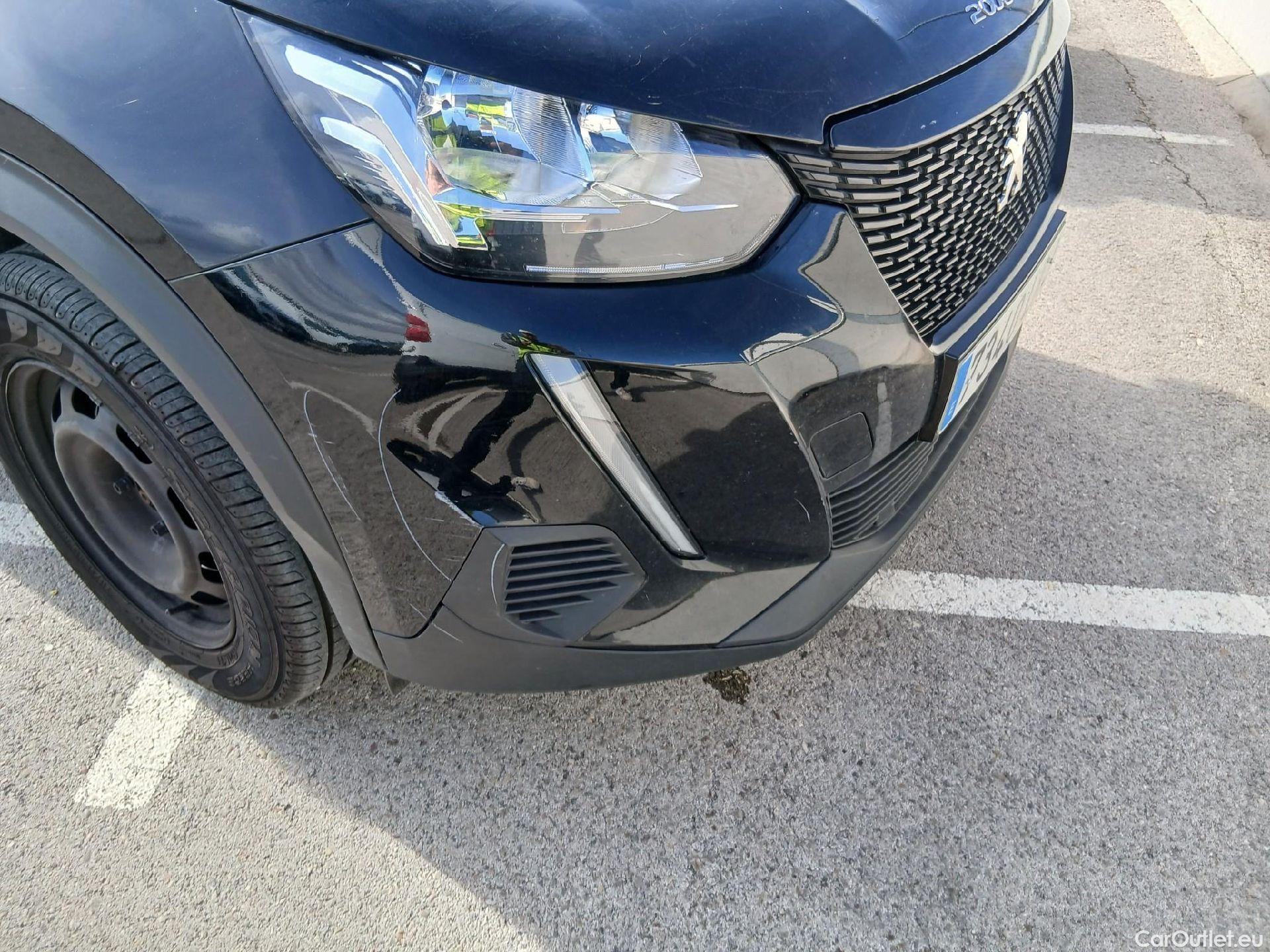  Peugeot  2008 PEUGEOT  / 2019 / 5P / todoterreno Active Puretech 100 S&S BVM6 #3