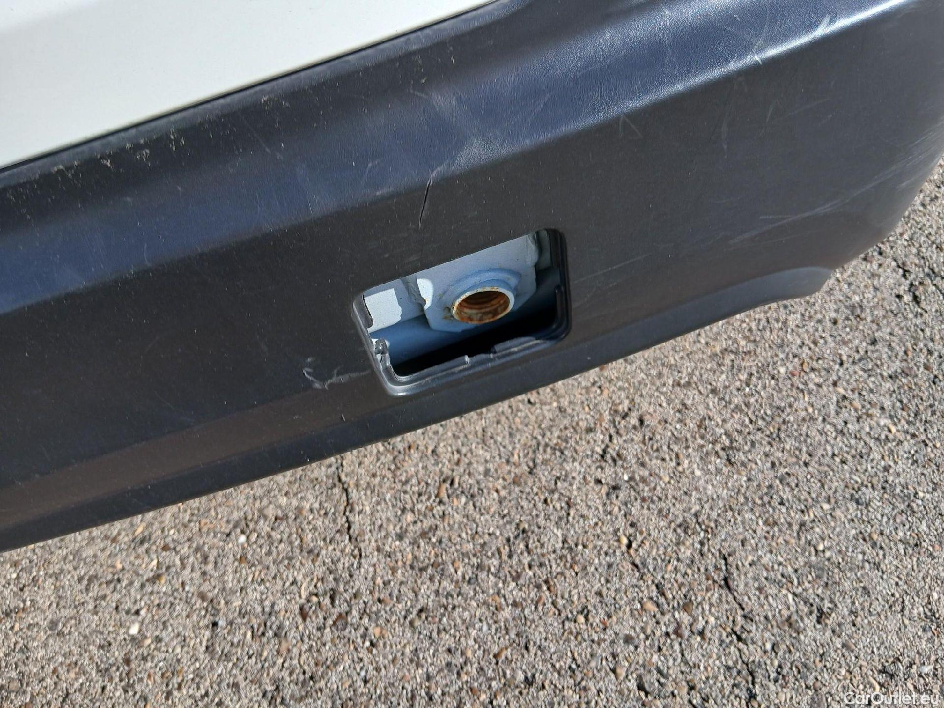  Nissan  Qashqai NISSAN  / 2017 / 5P / todoterreno DIG-T 103 kW (140 CV) E6D ACENTA #26