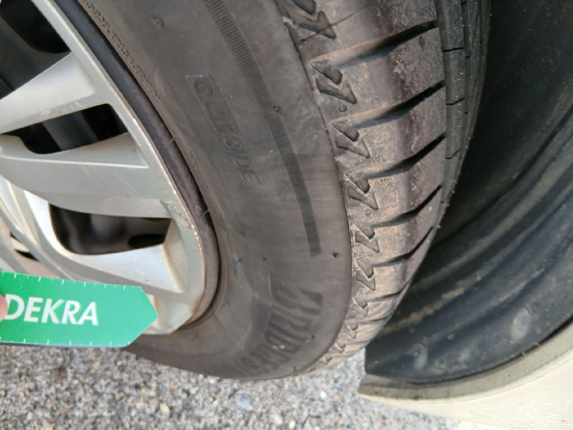  Peugeot  208  Active 1.5 HDi 100CV MT6 E6d #6