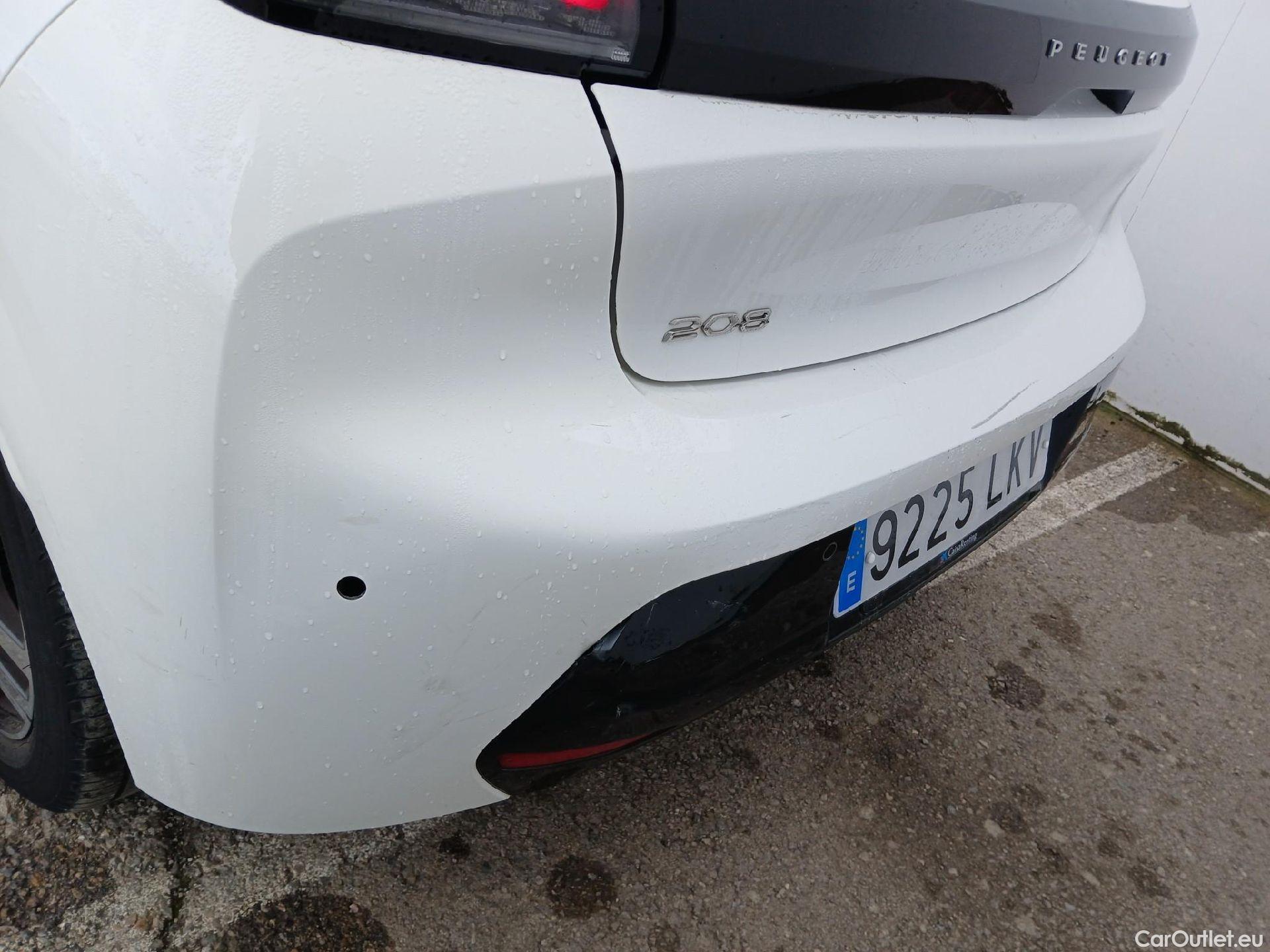  Peugeot  208 PEUGEOT  / 2019 / 5P / berlina con portón PureTech 73kW (100CV) Allure (CX) #26