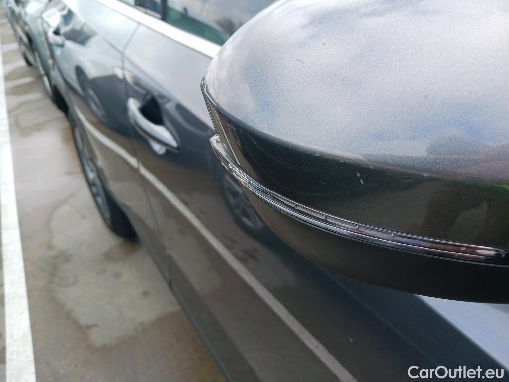  Nissan  Qashqai NISSAN  / 2021 / 5P / todoterreno DIG-T 116kW (158CV) mHEV Xtronic Acenta (AC) #31