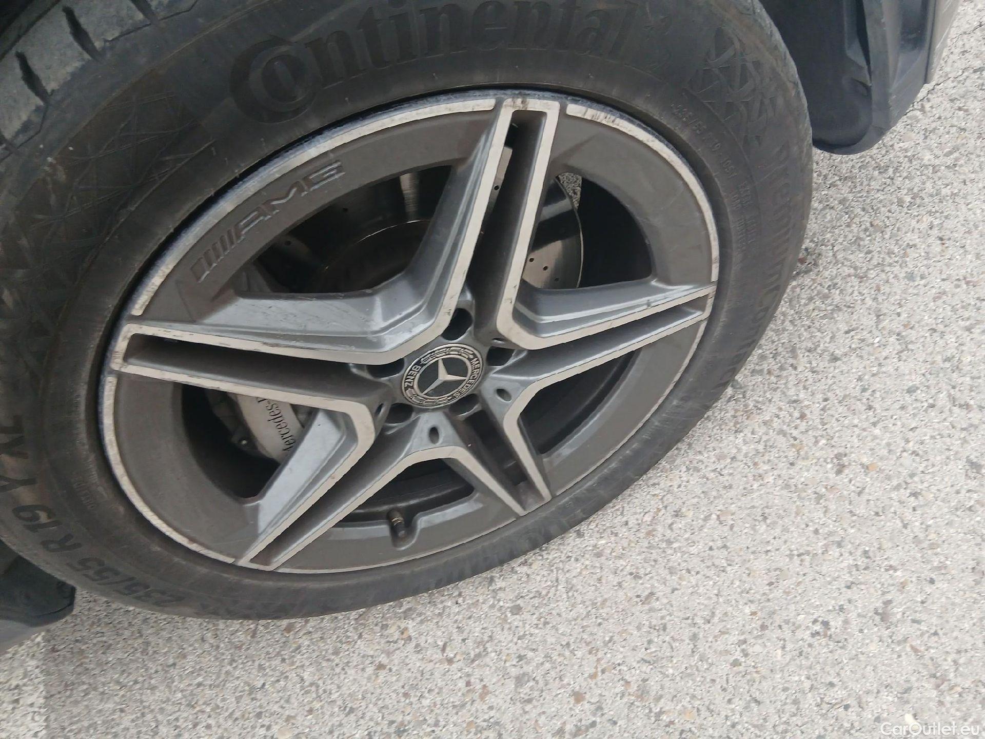  Mercedes  G-Klasee MERCEDES-BENZ Clase GLC / 2019 / 5P / todoterreno GLC 300 de 4MATIC #62