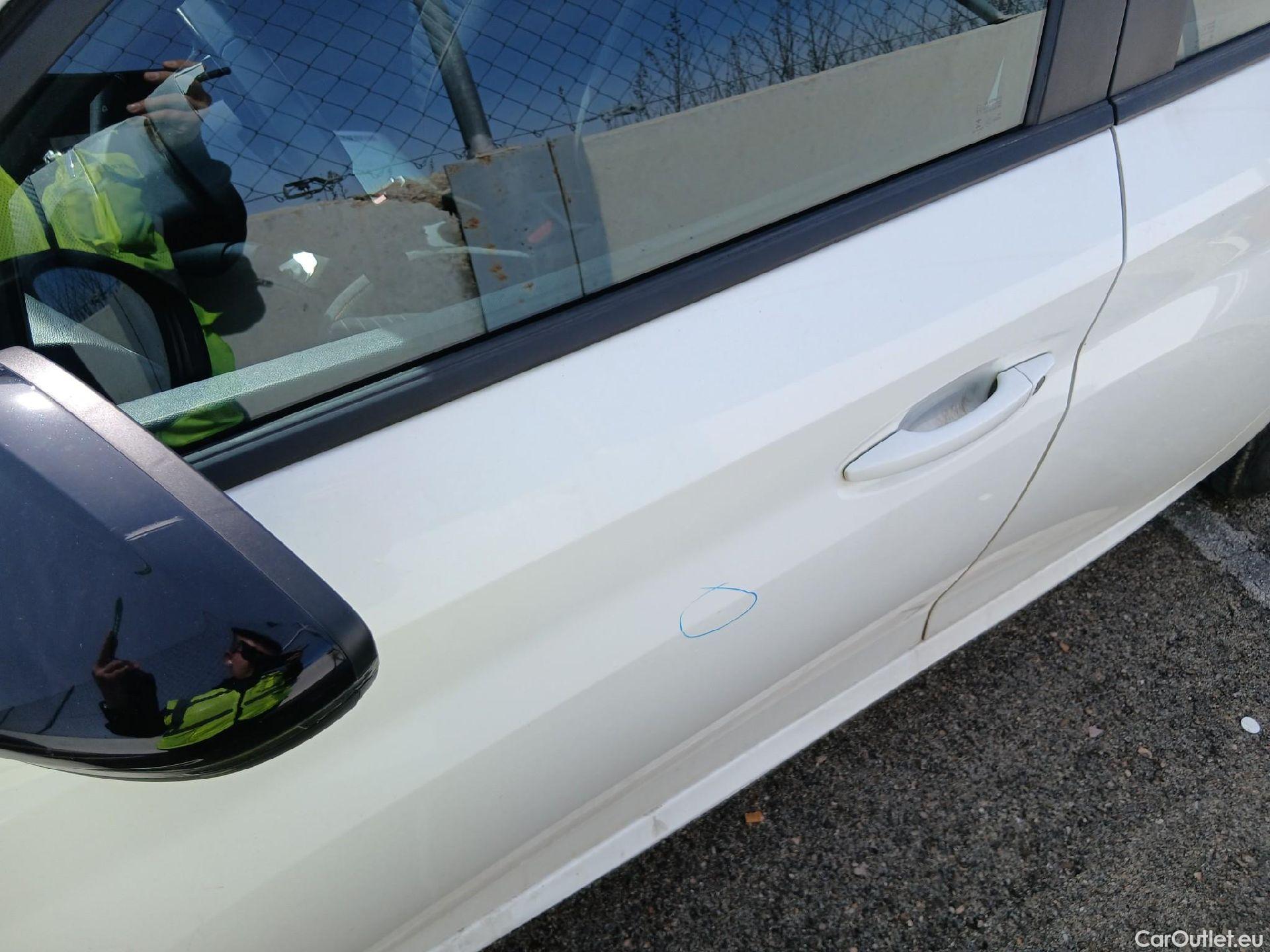  Peugeot  208  Active 1.5 HDi 100CV MT6 E6d #17