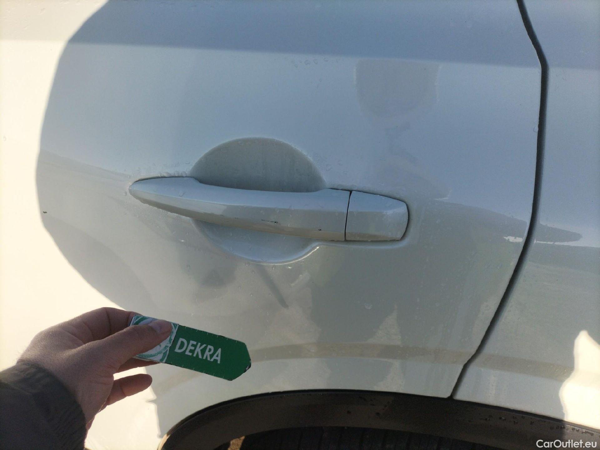  Nissan  Qashqai NISSAN  / 2021 / 5P / todoterreno DIG-T 116kW mHEV Xtronic Tekna (Skyline) #19