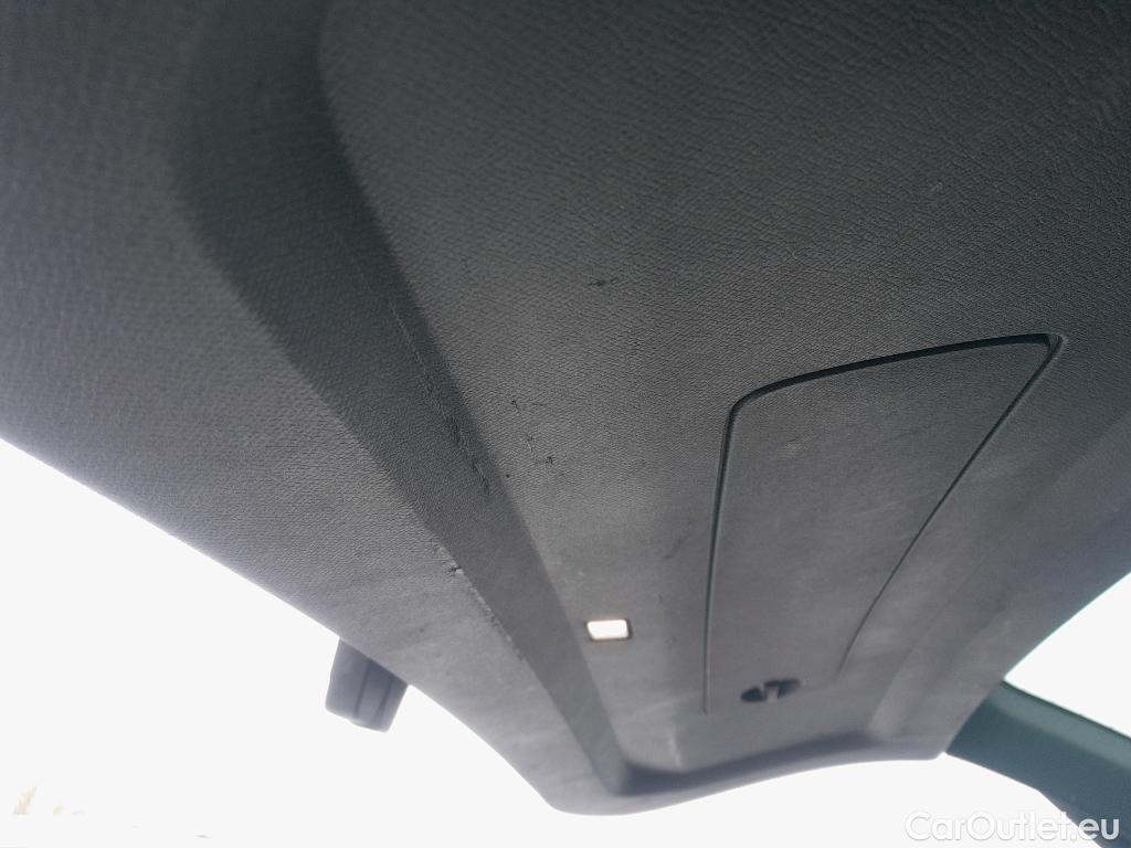  Volvo  XC90 VOLVO  / 2019 / 5P / todoterreno 2.0 B5 D AWD Momentum Pro Auto #26