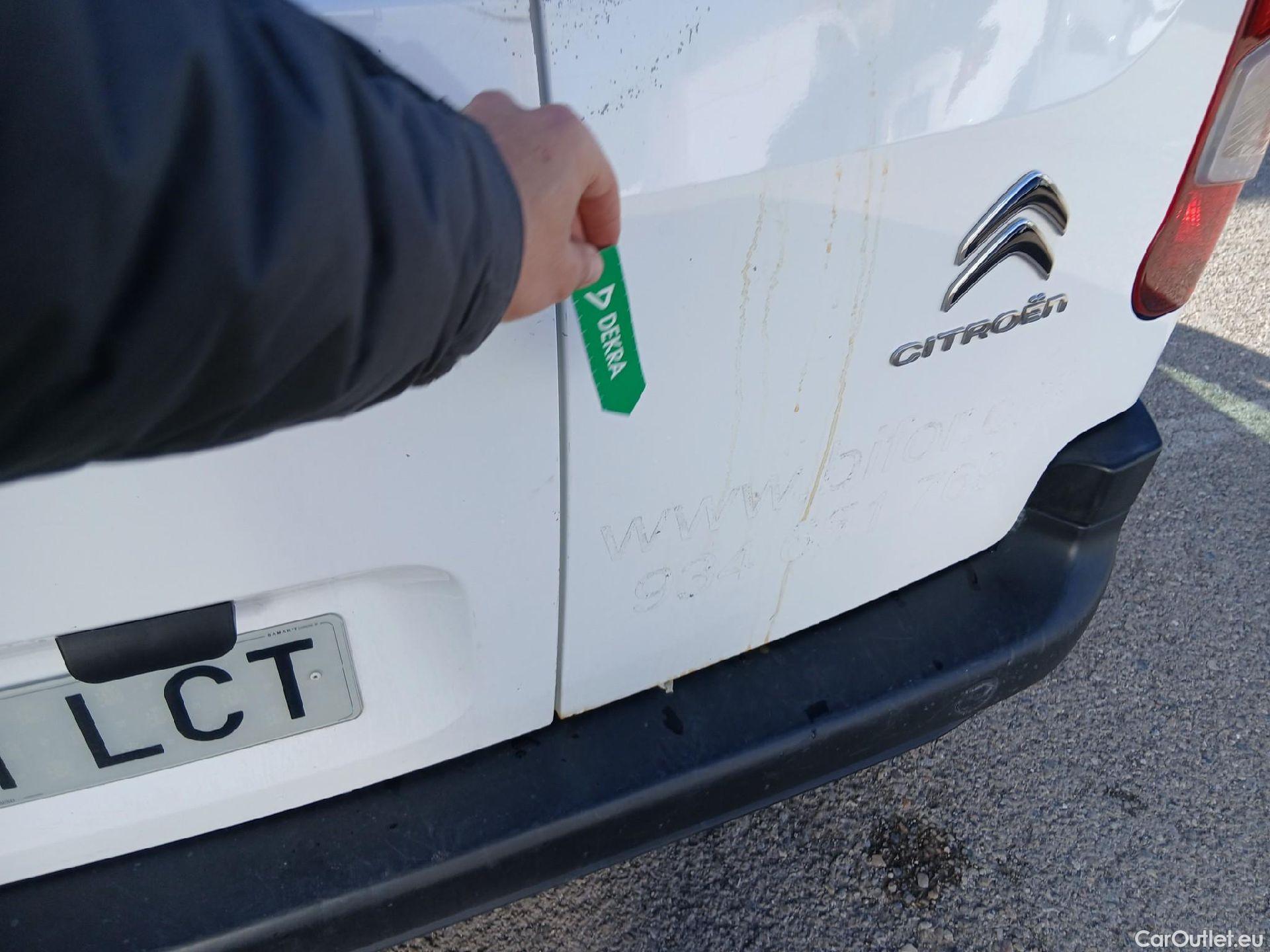  Citroen  Berlingo CITROEN  / 2018 / 3P / furgón derivado de turismo Talla M BlueHDi 73kW CONTROL (AC) #24