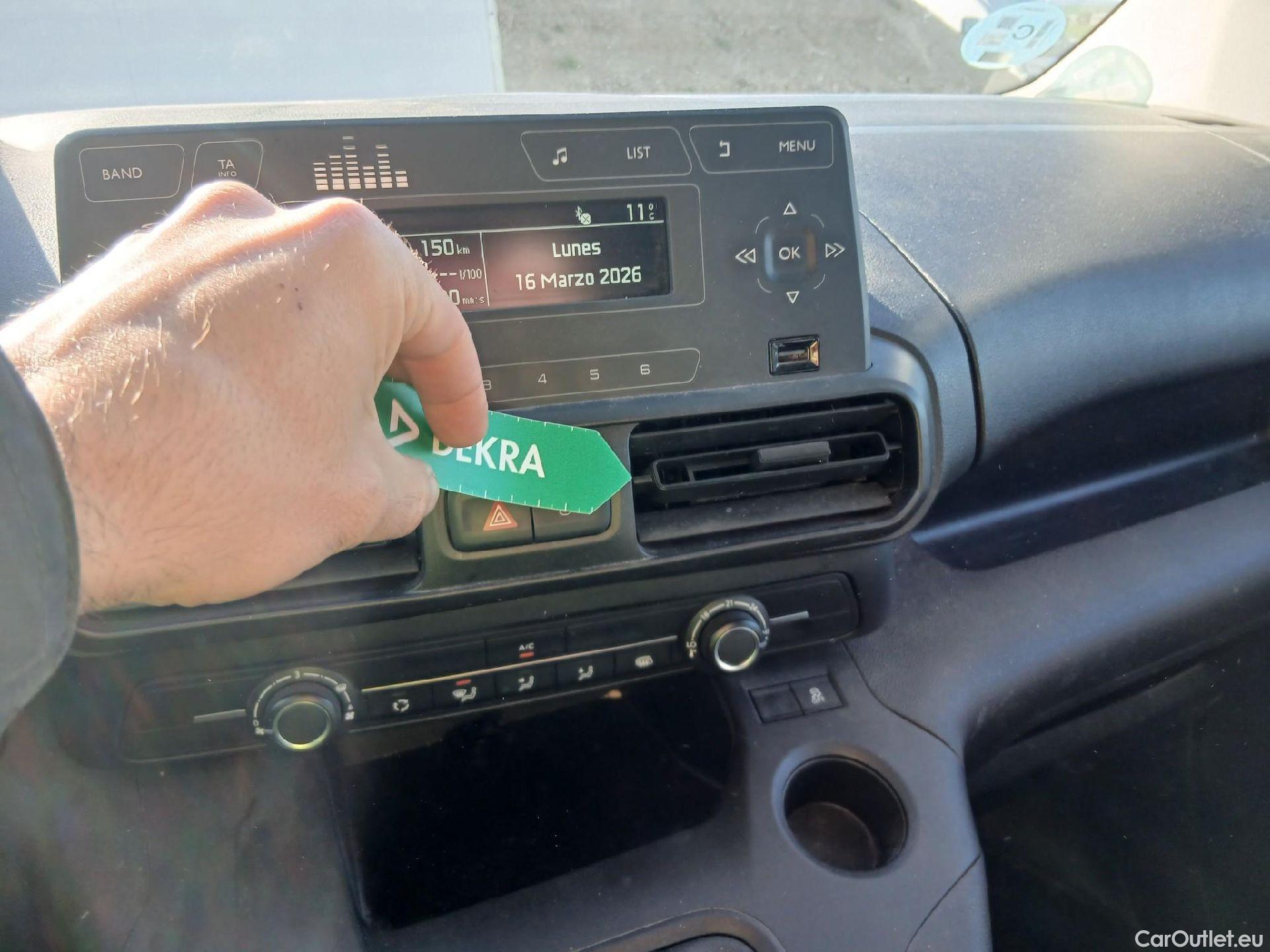  Citroen  Berlingo CITROEN  / 2018 / 3P / furgón derivado de turismo Talla M BlueHDi 73kW CONTROL (AC) #41