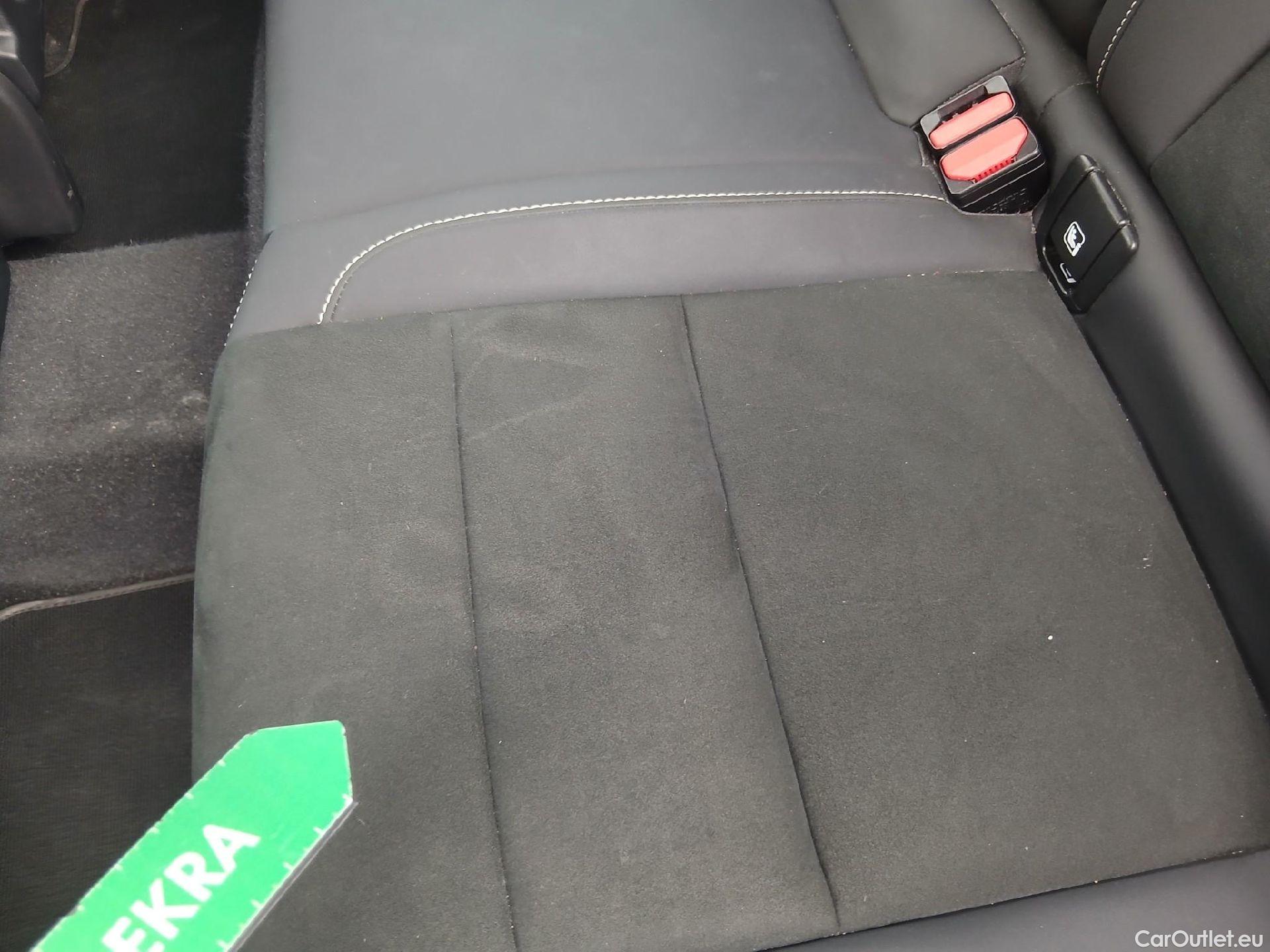  Volvo  XC 40 VOLVO XC40 / 2021 / 5P / todoterreno 2.0 B3 G Core Auto #12