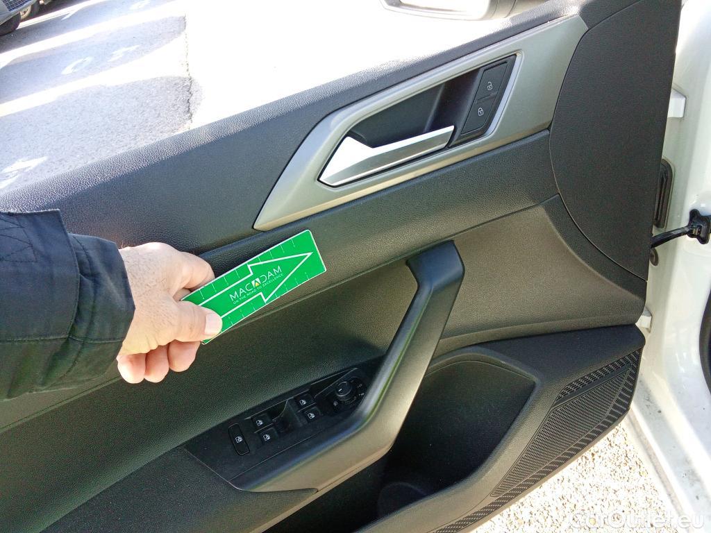  Volkswagen  Polo VOLKSWAGEN  / 2017 / 5P / berlina con portón Advanced 1.0 TSI 70kW (95CV) (CX)  #4