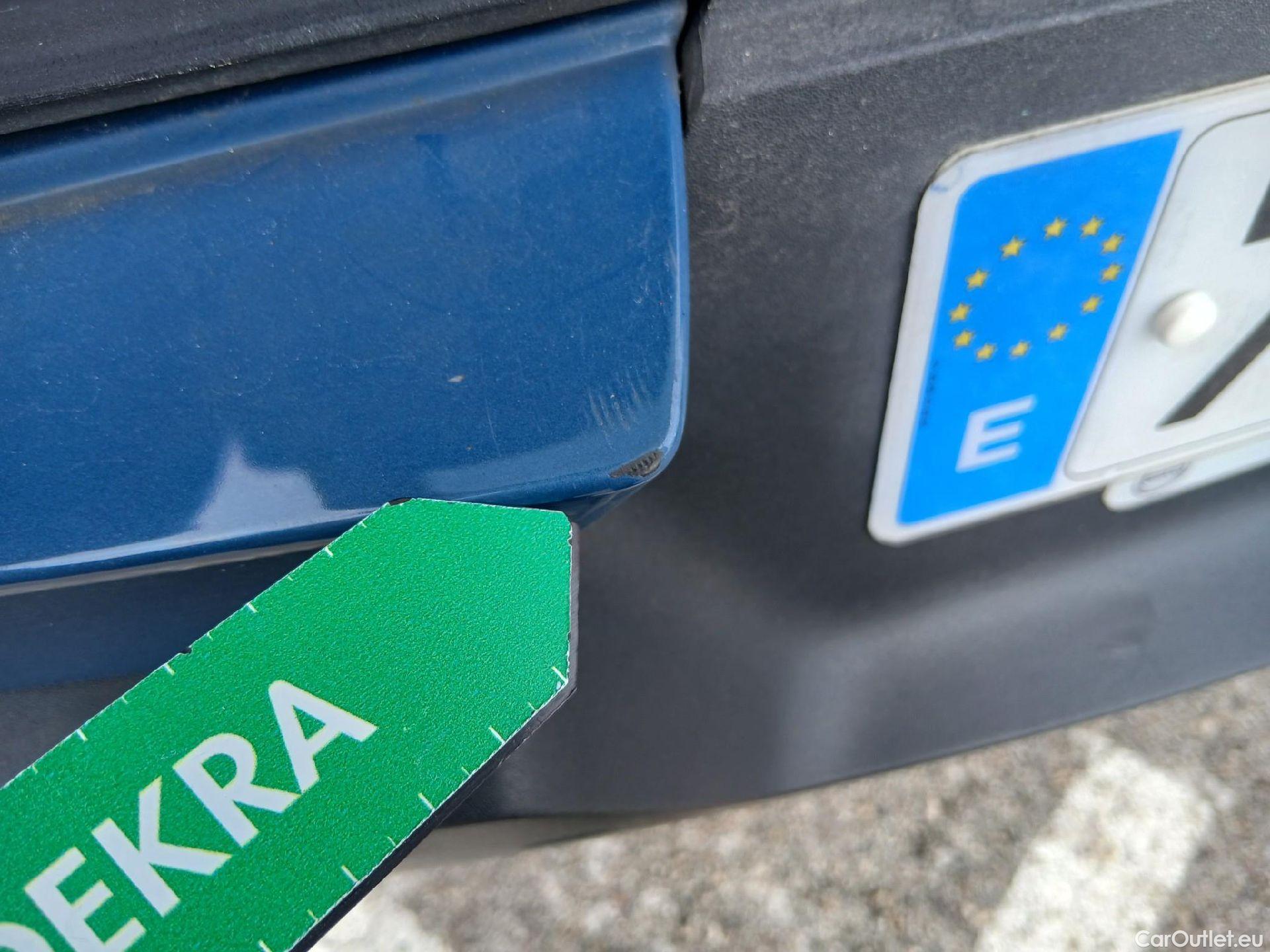  Volvo  XC 40 VOLVO XC40 / 2021 / 5P / todoterreno 2.0 B3 G Core Auto #16