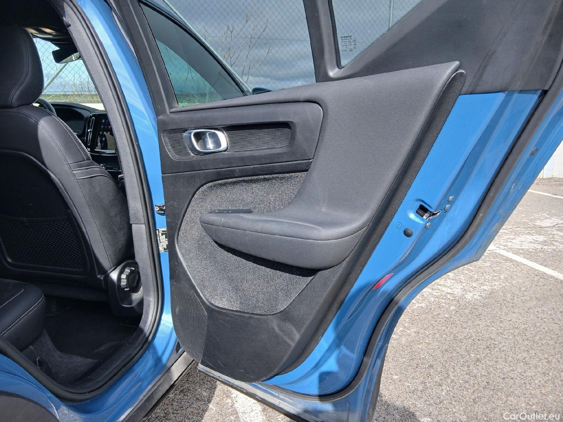  Volvo  XC 40 VOLVO XC40 / 2021 / 5P / todoterreno 2.0 B3 G Core Auto #28