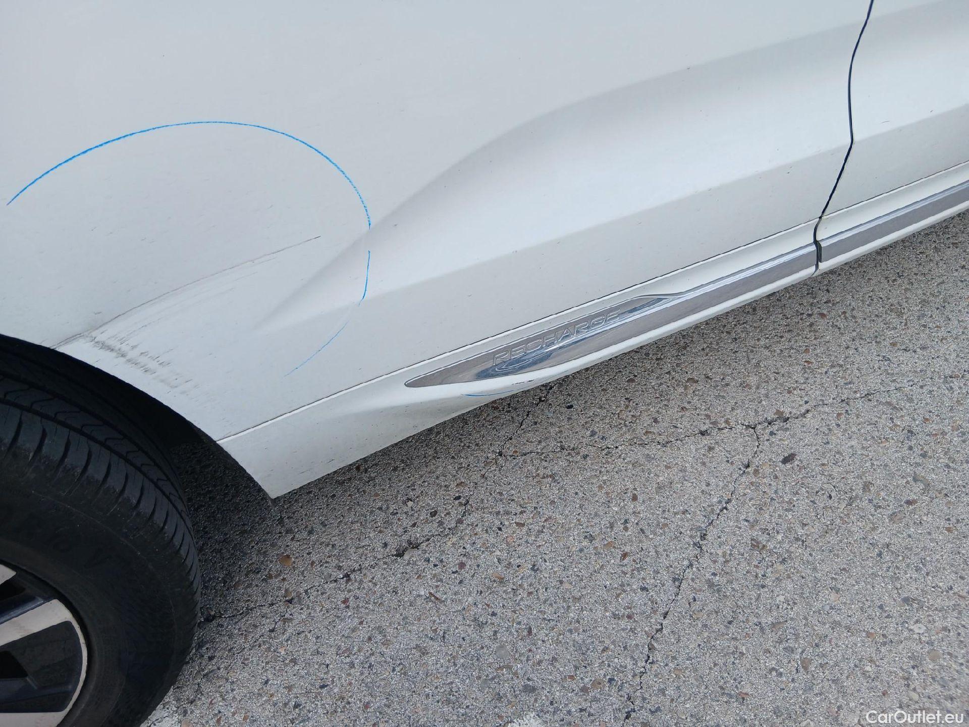  Volvo  XC60 VOLVO  / 2017 / 5P / todoterreno 2.0 T6 AWD Recharge Inscription Exp Auto #20