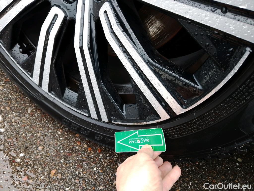  Volvo  XC90 VOLVO  / 2019 / 5P / todoterreno 2.0 T8 AWD Recharge Inscription Auto #2