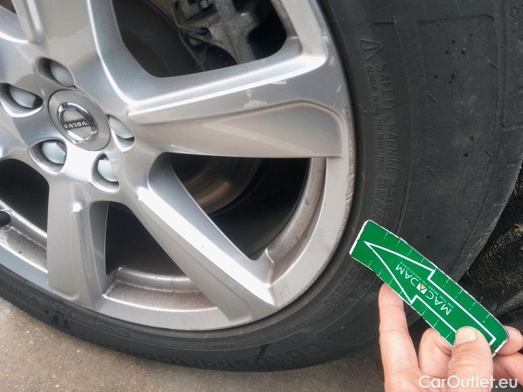  Volvo  XC90 VOLVO  / 2019 / 5P / todoterreno 2.0 B5 D AWD Momentum Pro Auto #22