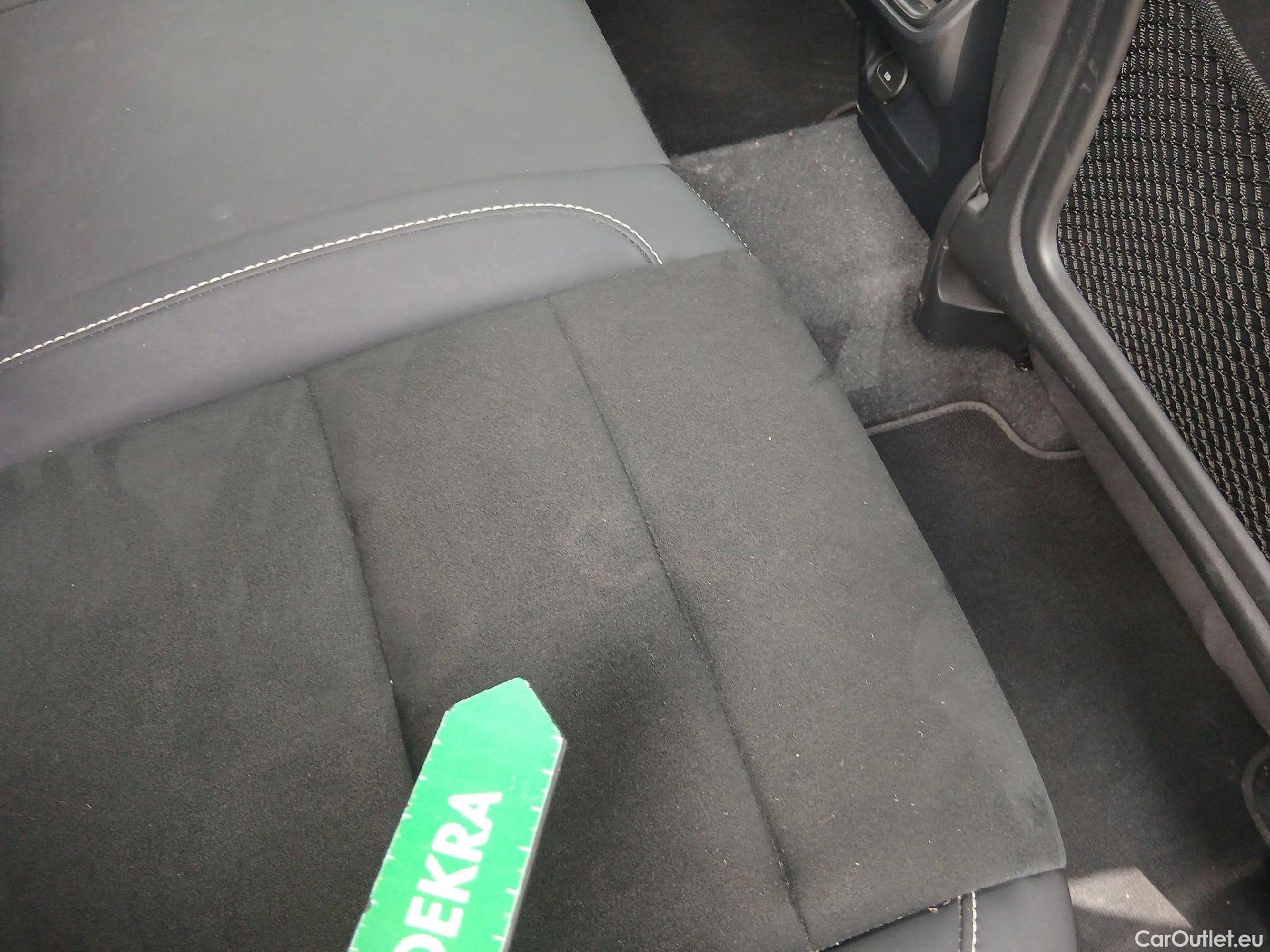  Volvo  XC 40 VOLVO XC40 / 2021 / 5P / todoterreno 2.0 B3 G Core Auto #10