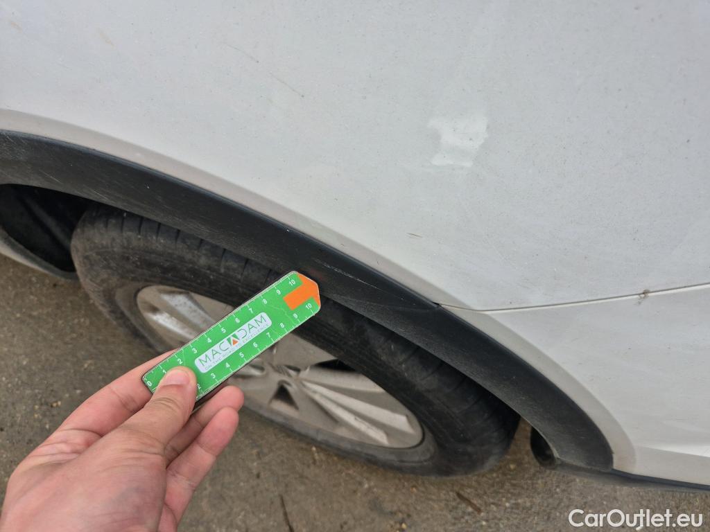  Seat  Arona  Style Special Edition 1.0 TSI 115CV MT6 6E #18