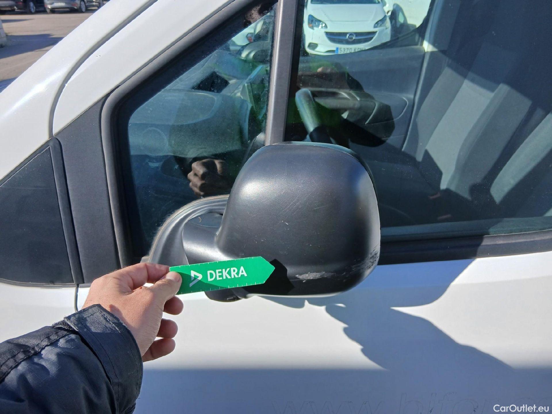  Citroen  Berlingo CITROEN  / 2018 / 3P / furgón derivado de turismo Talla M BlueHDi 73kW CONTROL (AC) #13