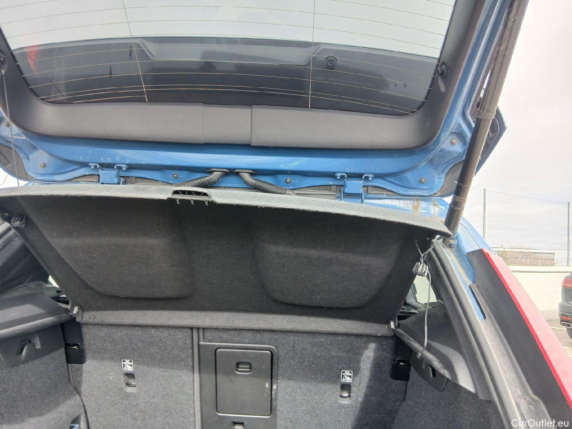  Volvo  XC 40 VOLVO XC40 / 2021 / 5P / todoterreno 2.0 B3 G Core Auto #22