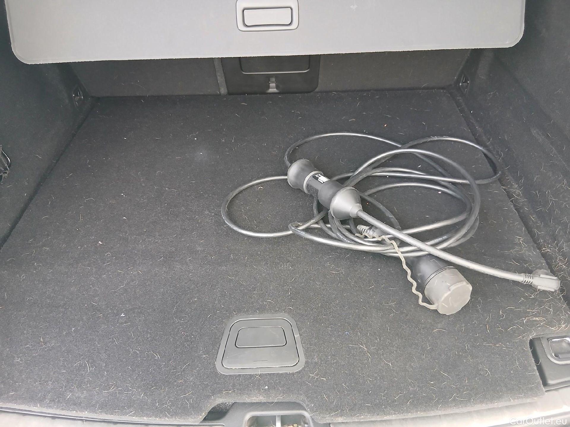  Volvo  XC60 VOLVO  / 2017 / 5P / todoterreno 2.0 T6 AWD Recharge Inscription Exp Auto #10