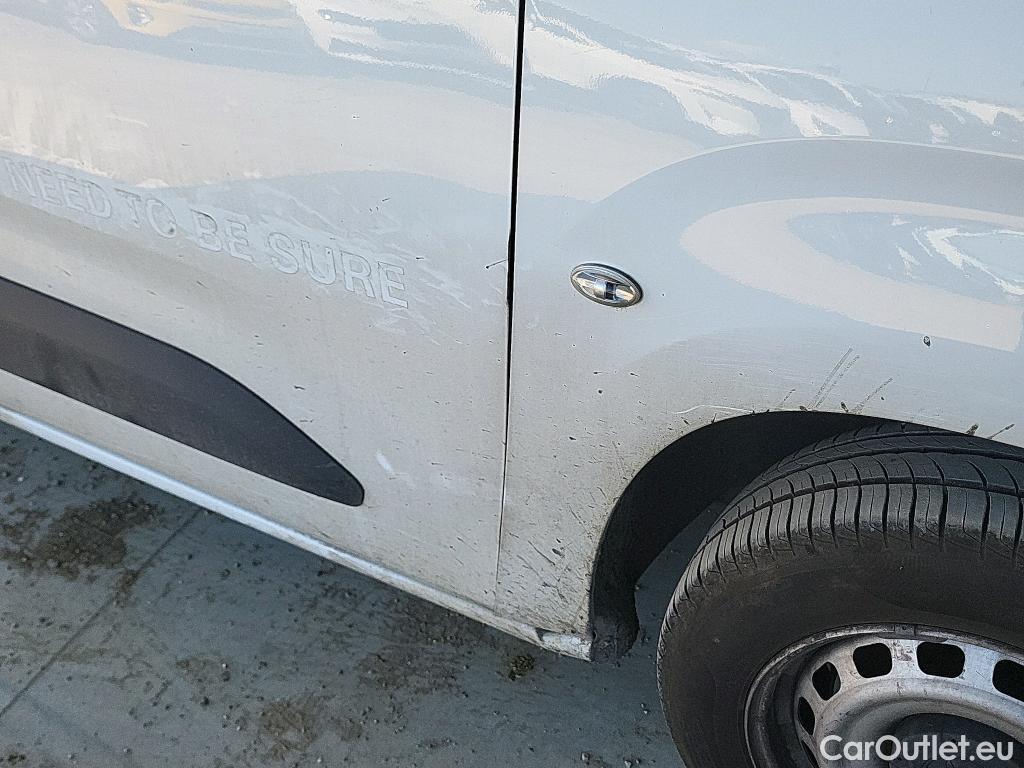  Citroen  Berlingo CITROEN  / 2018 / 3P / furgón derivado de turismo Talla M BlueHDi 100 CONTROL #10