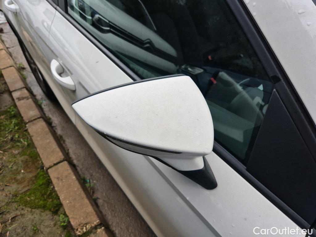  Seat  Arona  Style Special Edition 1.0 TSI 115CV MT6 6E #13