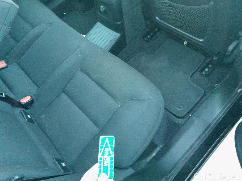  Volvo  XC60 VOLVO  / 2017 / 5P / todoterreno 2.0 T6 AWD Recharge Inscription Exp Auto #8