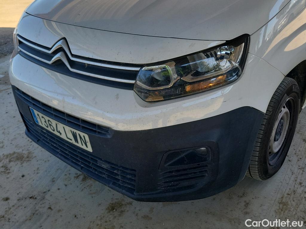  Citroen  Berlingo CITROEN  / 2018 / 3P / furgón derivado de turismo Talla M BlueHDi 100 CONTROL #14