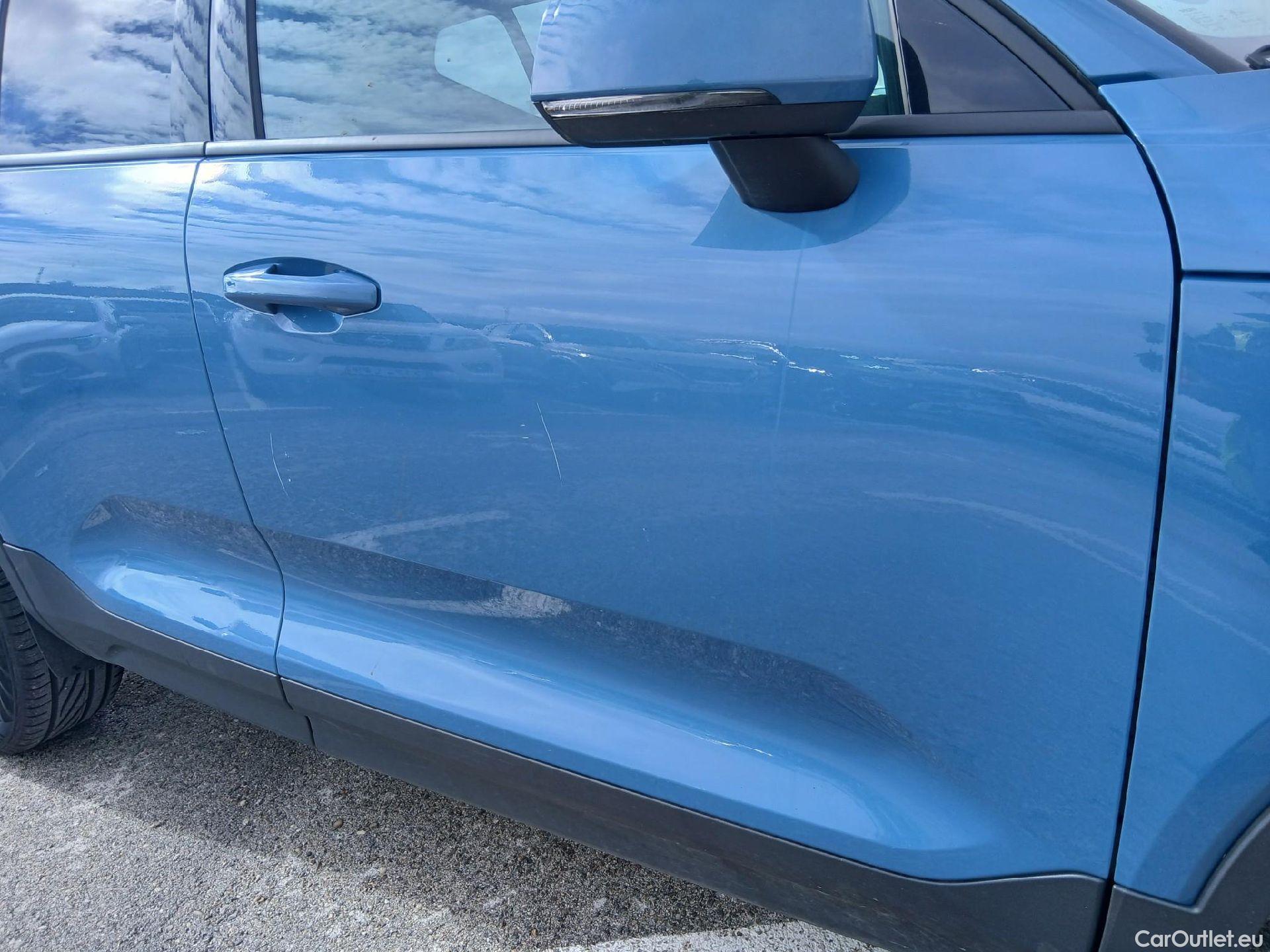  Volvo  XC 40 VOLVO XC40 / 2021 / 5P / todoterreno 2.0 B3 G Core Auto #25